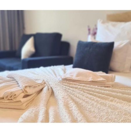 Rentalist Apartaments- Santa Catarina Porto Eksteriør bilde