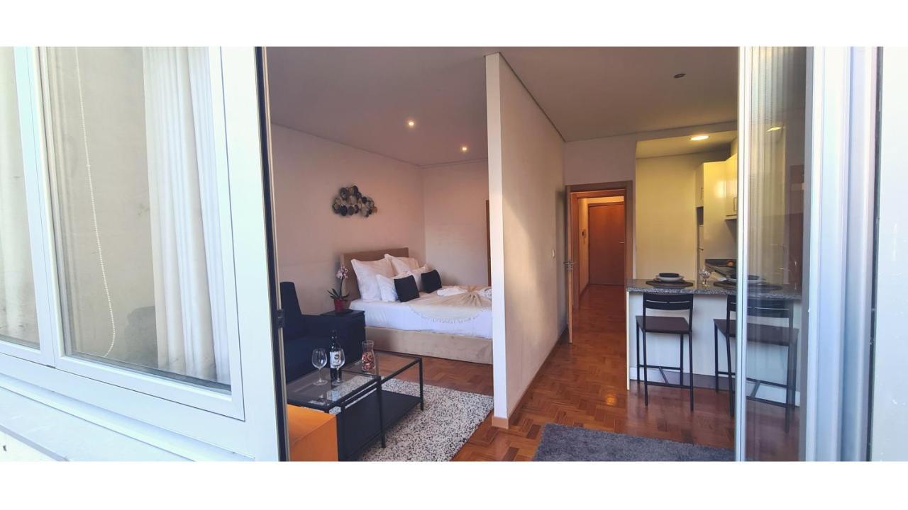 Rentalist Apartaments- Santa Catarina Porto Eksteriør bilde