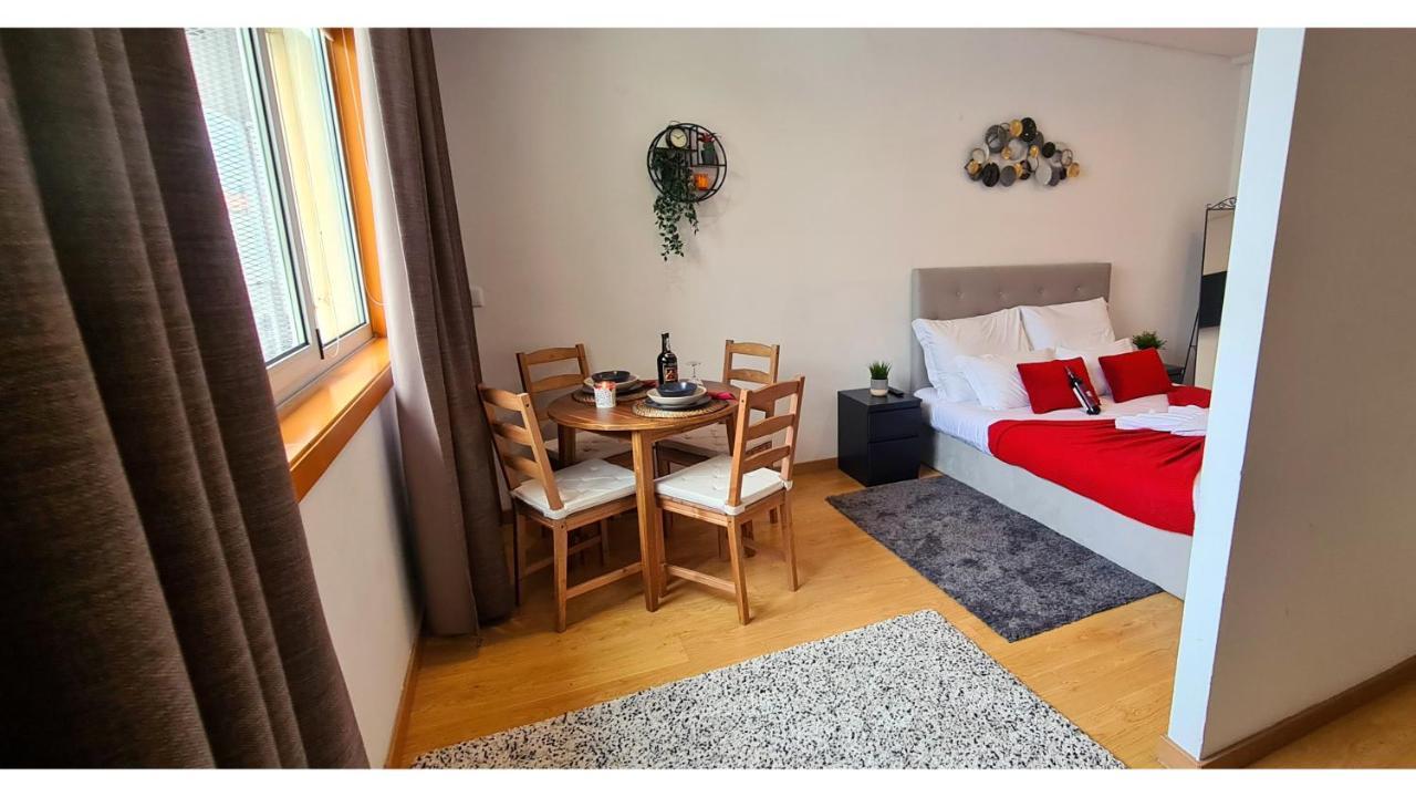 Rentalist Apartaments- Santa Catarina Porto Eksteriør bilde