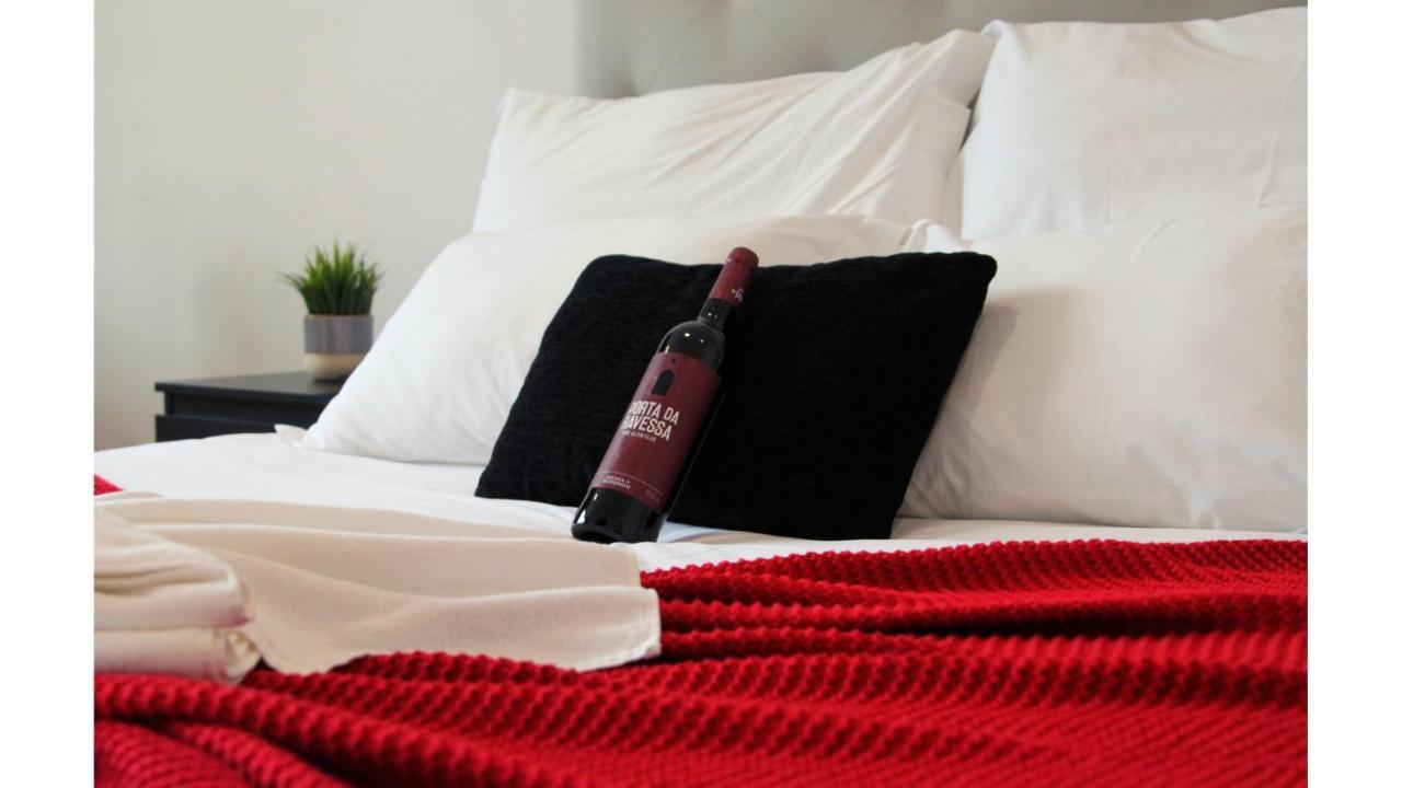 Rentalist Apartaments- Santa Catarina Porto Eksteriør bilde