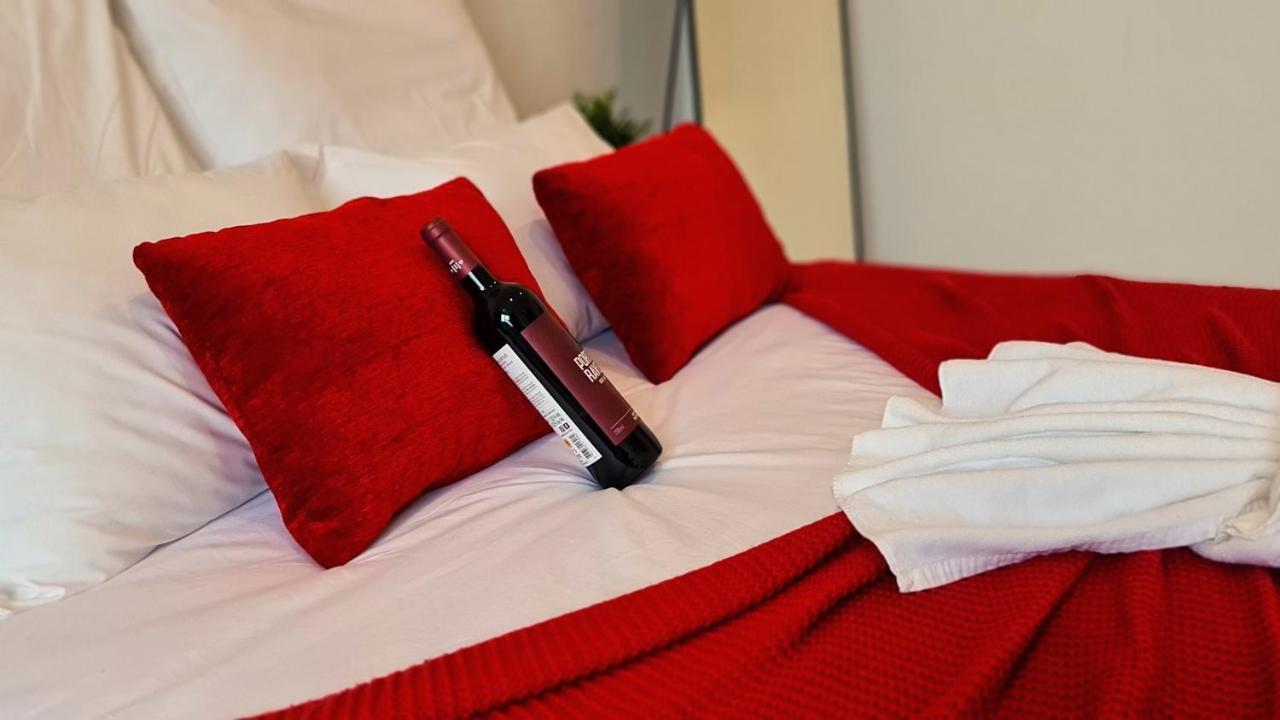 Rentalist Apartaments- Santa Catarina Porto Eksteriør bilde