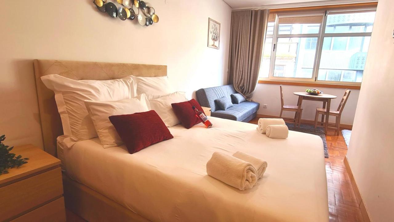 Rentalist Apartaments- Santa Catarina Porto Eksteriør bilde