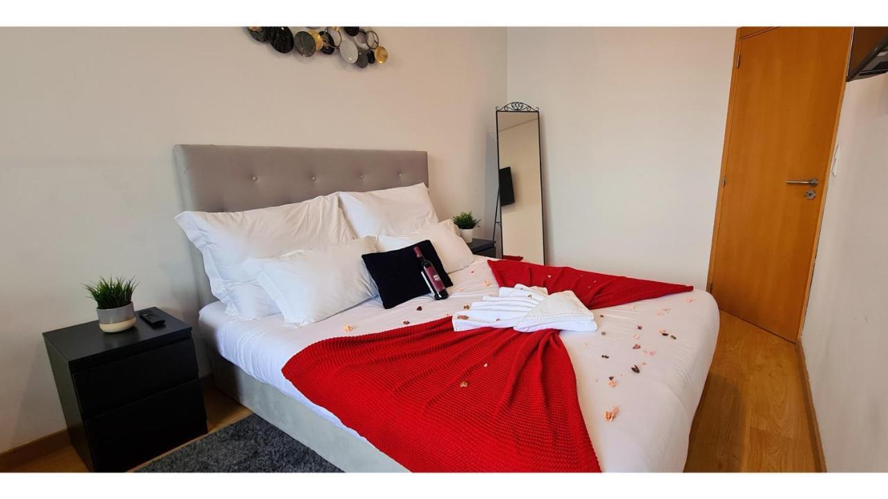 Rentalist Apartaments- Santa Catarina Porto Eksteriør bilde